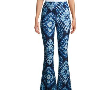 No Boundaries Juniors' Knit Flare Pant size medium